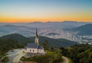 Serviço de guincho em jaraguá do sul santa catarina